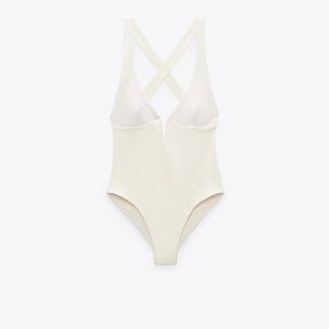 Cross straps swimsuit New